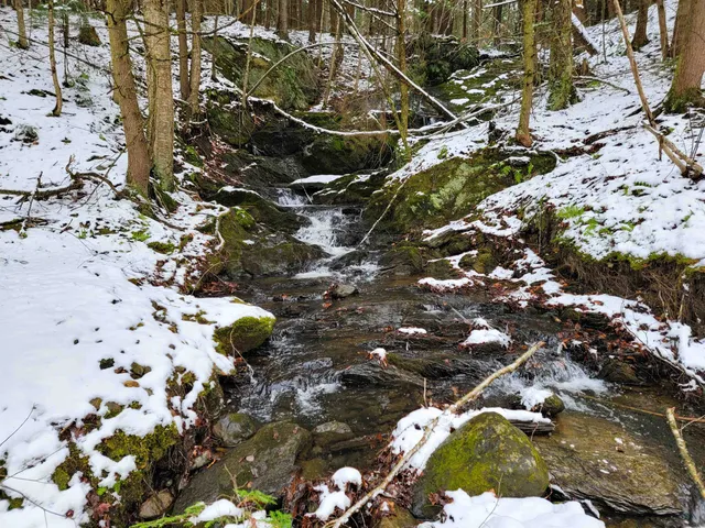 $695,000 | 167 High Meadow Road, Stowe, VT 05672