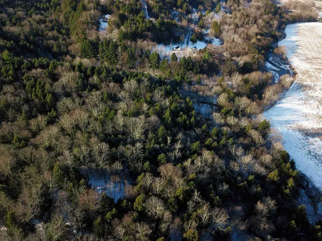 $695,000 | 167 High Meadow Road, Stowe, VT 05672