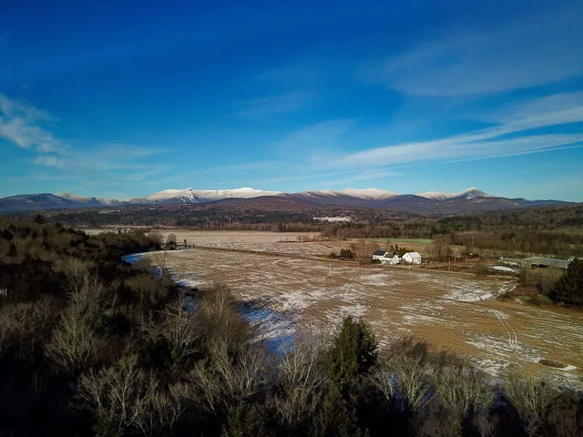 $695,000 | 167 High Meadow Road, Stowe, VT 05672