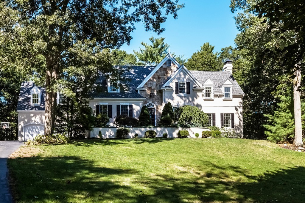 2 Pinecrest Road Hingham, MA 02043 - Photo 3 of 30 Gallery Image 3