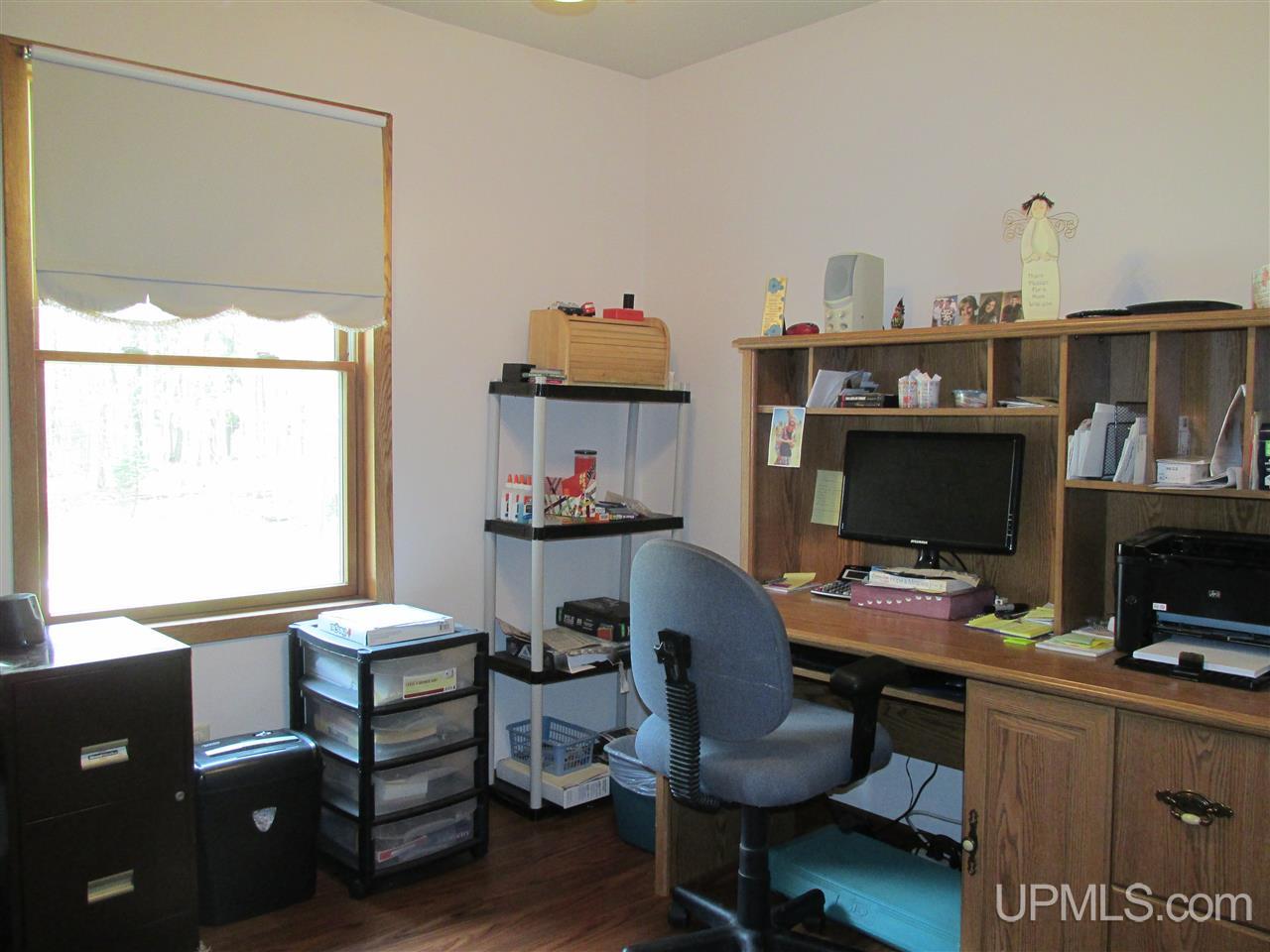 6388 L L.5 Road Gladstone, MI 49837 - Photo 28 of 49
