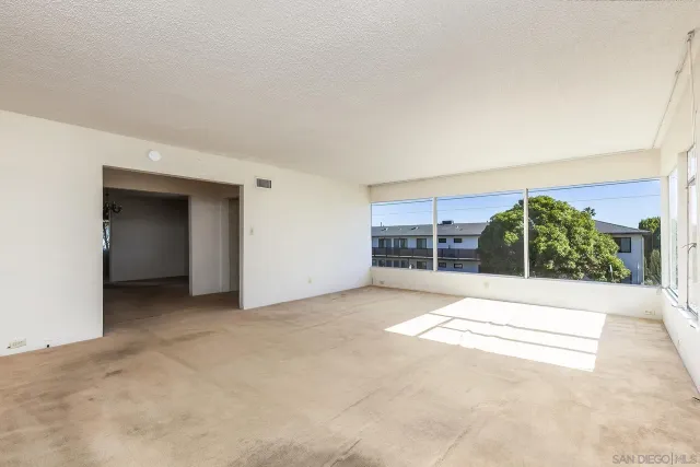 $2,500,000 | 350 San Elijo Street, San Diego, CA 92106