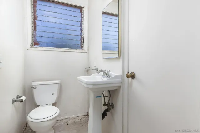 $2,500,000 | 350 San Elijo Street, San Diego, CA 92106