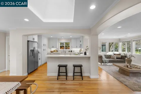 $1,798,000 | 3364 Moraga Boulevard, Lafayette, CA 94549