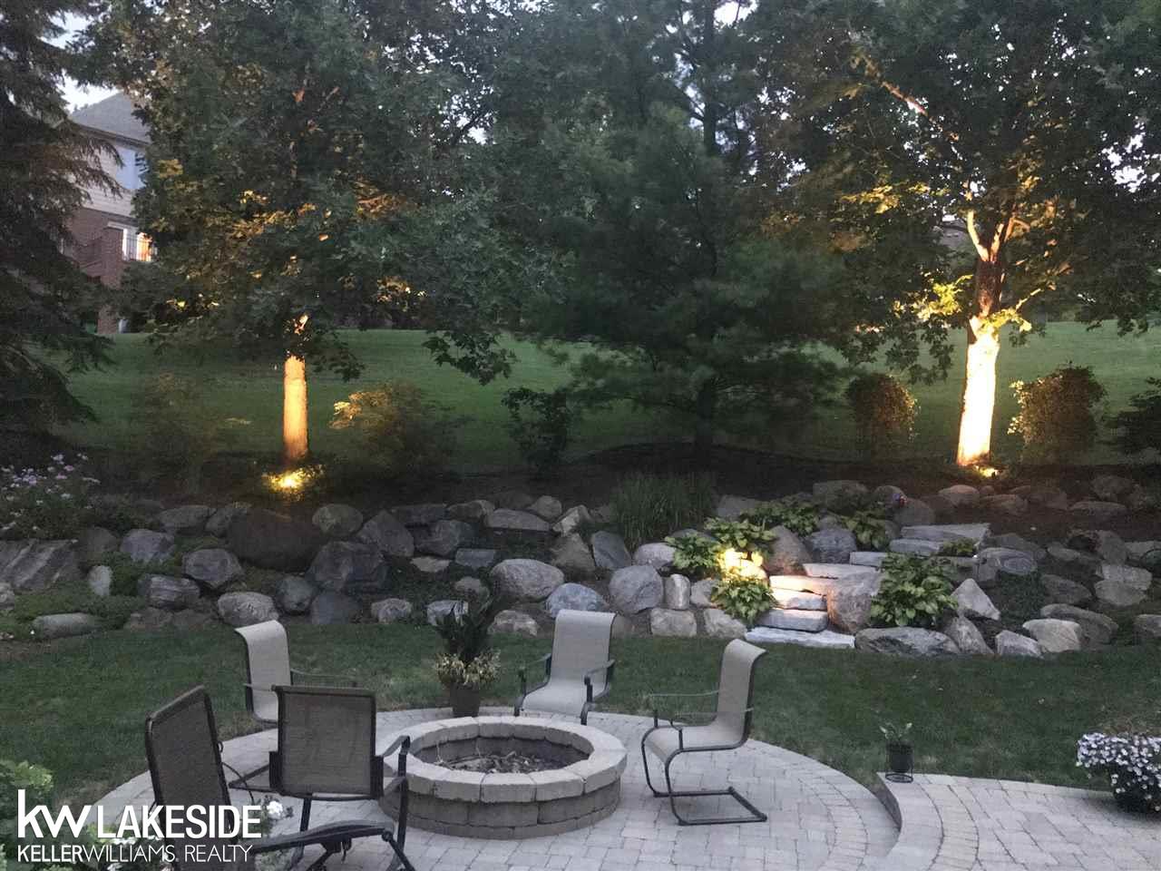 1373 Sunview Court Rochester, MI 48307 - Photo 15 of 63 50022429-15.JPG