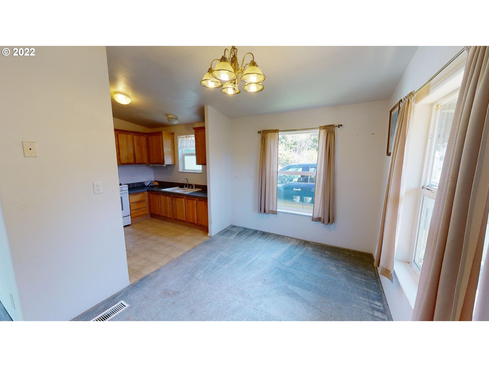 94635 Grange Road Gold Beach, OR 97444 - Photo 10 of 27