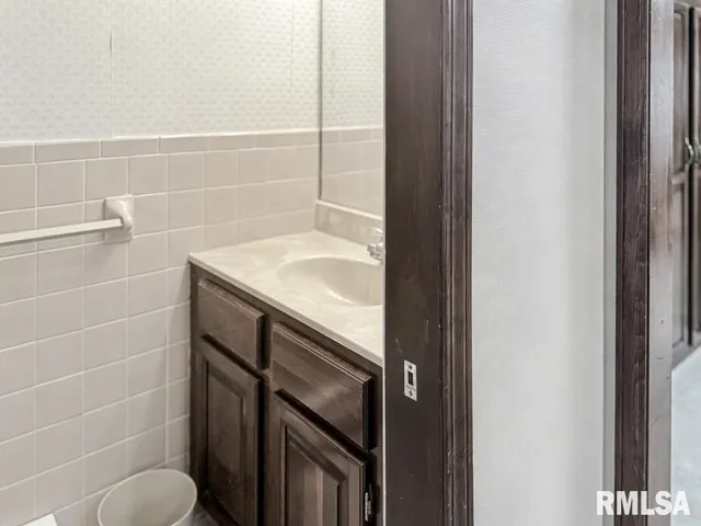 $289,900 | 508 East Forest Drive, Herrin, IL 62948