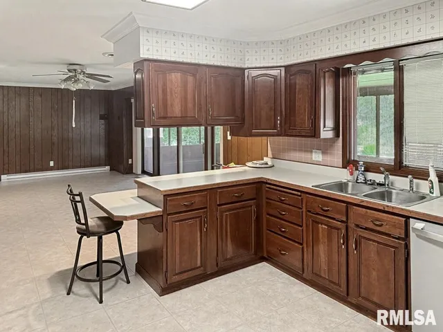 $289,900 | 508 East Forest Drive, Herrin, IL 62948