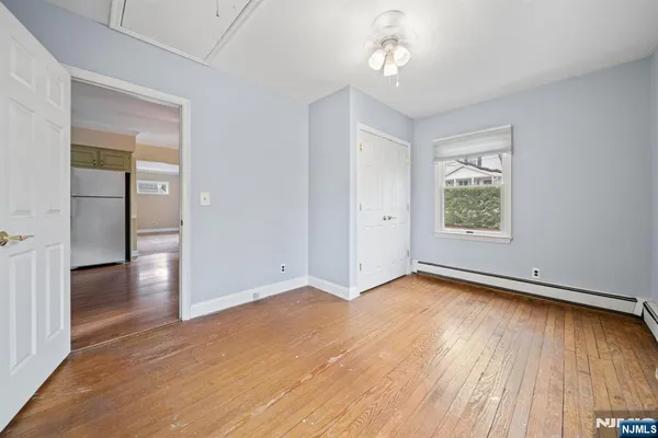 $3,200 | 26 Wostbrock Lane, Midland Park, NJ 07432