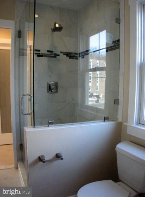 2102 Shirlington Road Arlington, VA 22204 - Photo 13 of 23 Bath (Master)