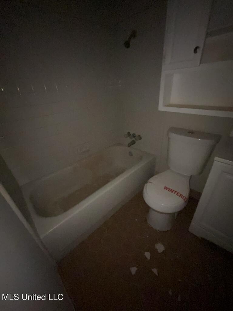 938 Autumn Street Jackson, MS 39212 - Photo 5 of 8 2025_06_24_13_57_15