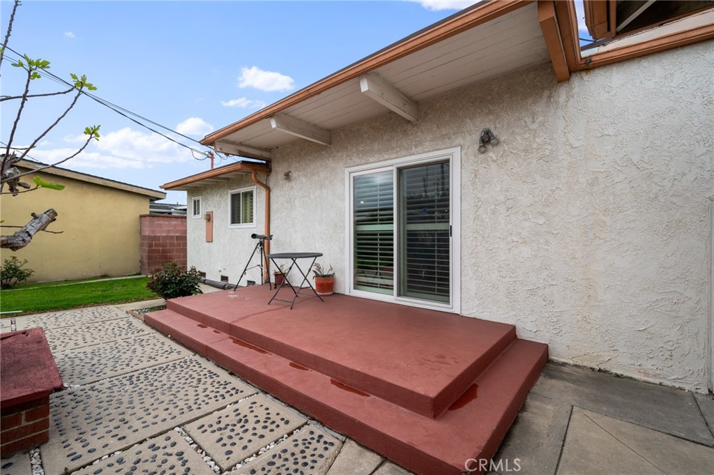2690 Senasac Avenue Long Beach, CA 90815 - Photo 39 of 39