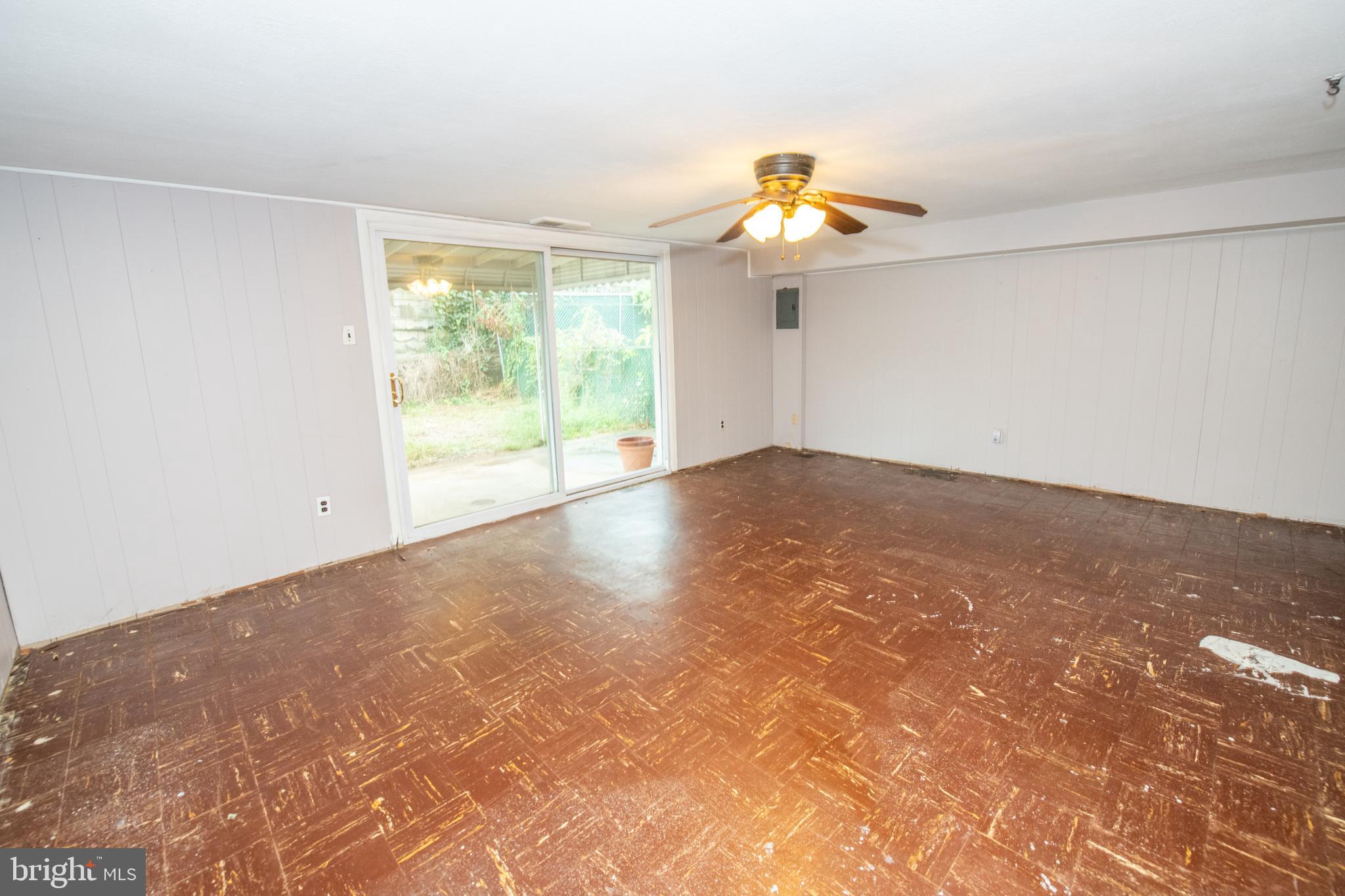 3620 Rayland Road Philadelphia, PA 19154 - Photo 23 of 40 Family Room/Basement