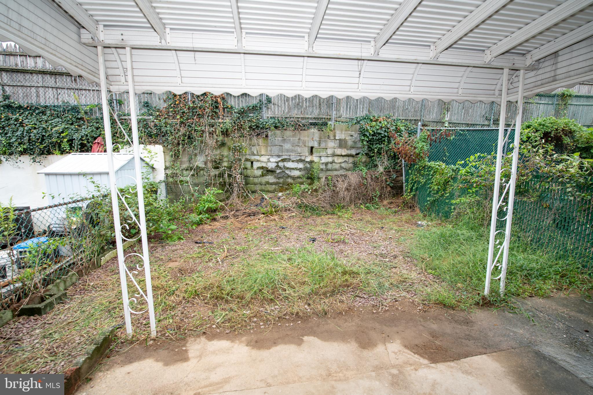 3620 Rayland Road Philadelphia, PA 19154 - Photo 38 of 40 Covered Patio