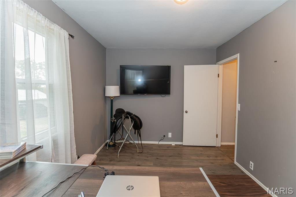 11276 State Route Belle, MO 65013 - Photo 15 of 57