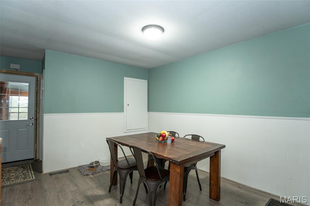 11276 State Route Belle, MO 65013 - Photo 24 of 57