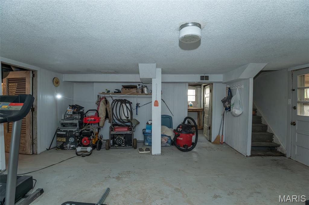 11276 State Route Belle, MO 65013 - Photo 27 of 57