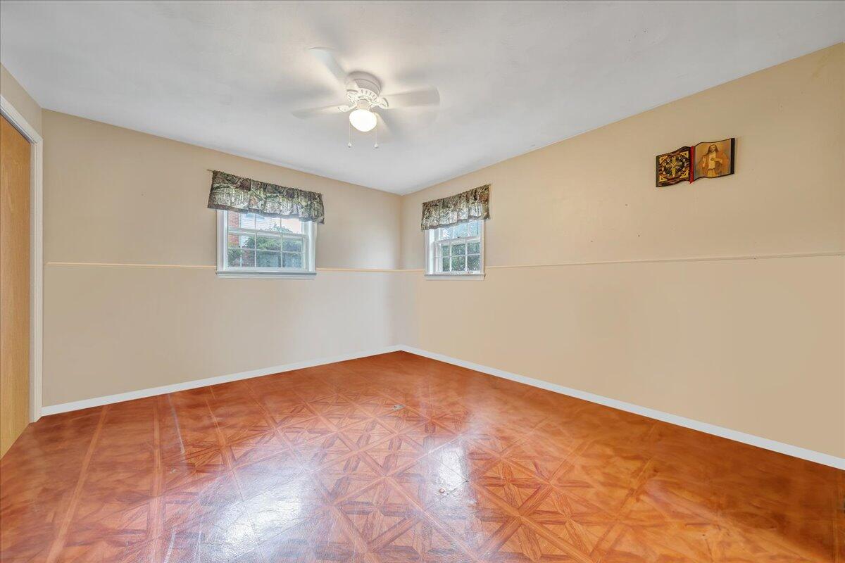5925 Green Ridge Road Roanoke, VA 24019 - Photo 14 of 20 13-MIB-VD
