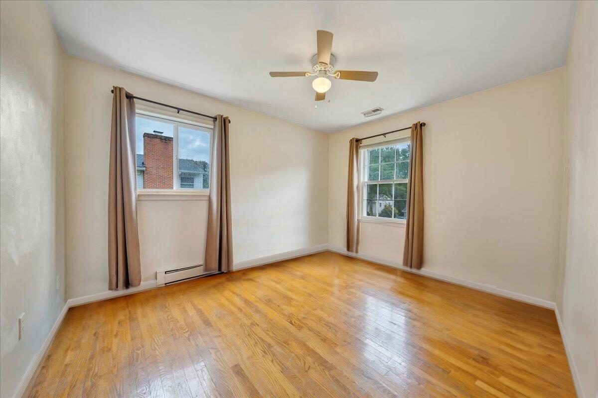 5925 Green Ridge Road Roanoke, VA 24019 - Photo 8 of 20 07-MIB-VD