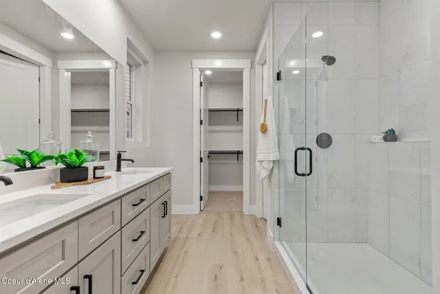 $715,000 | 627 Moscow Street, Sandpoint, ID 83864