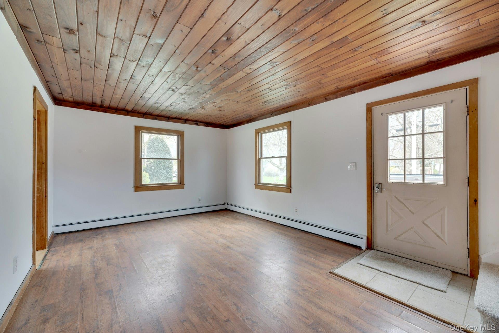 28-aka 710) Sound Road Greenport, NY 11944 - Photo 5 of 26