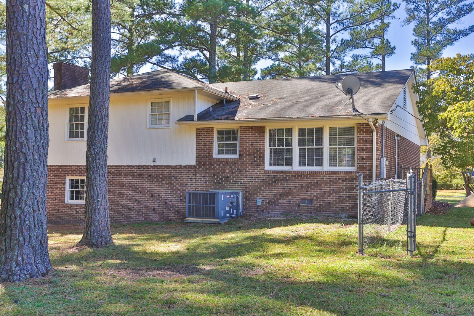 422 Curtis Drive Rockingham, NC 28379 - Photo 42 of 44 2Z1A1626_preview.jpeg