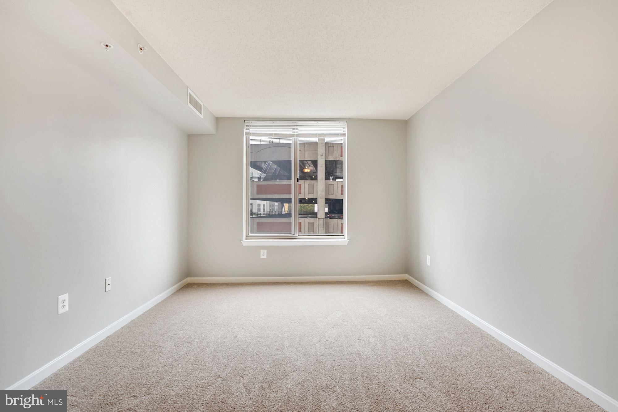 2726 Gallows Road, Unit 413 Vienna, VA 22180 - Photo 15 of 50 Gallery Image 15