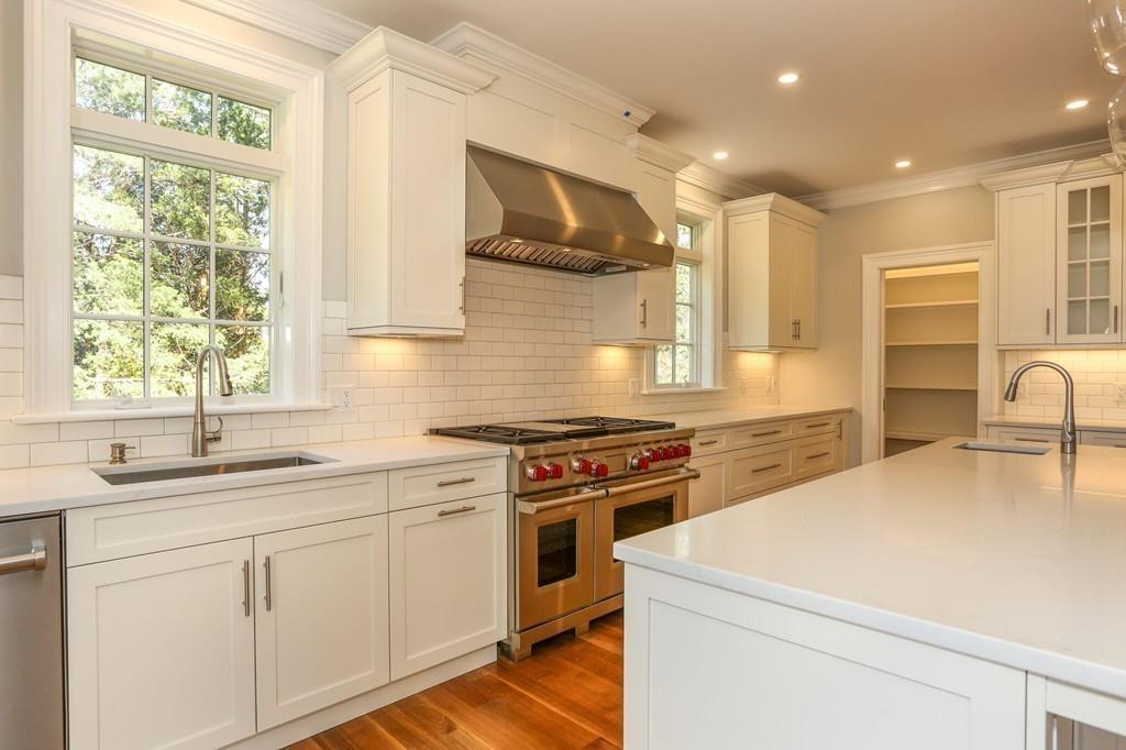 9 Jericho Road Dennis, MA 02638 - Photo 15 of 39