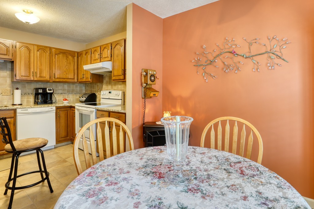 25 Tannery Road, Unit 8 Westfield, MA 01085 - Photo 5 of 17 Gallery Image 5