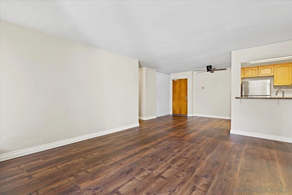 2950 Broadway, Unit 16 San Diego, CA 92102 - Photo 16 of 34