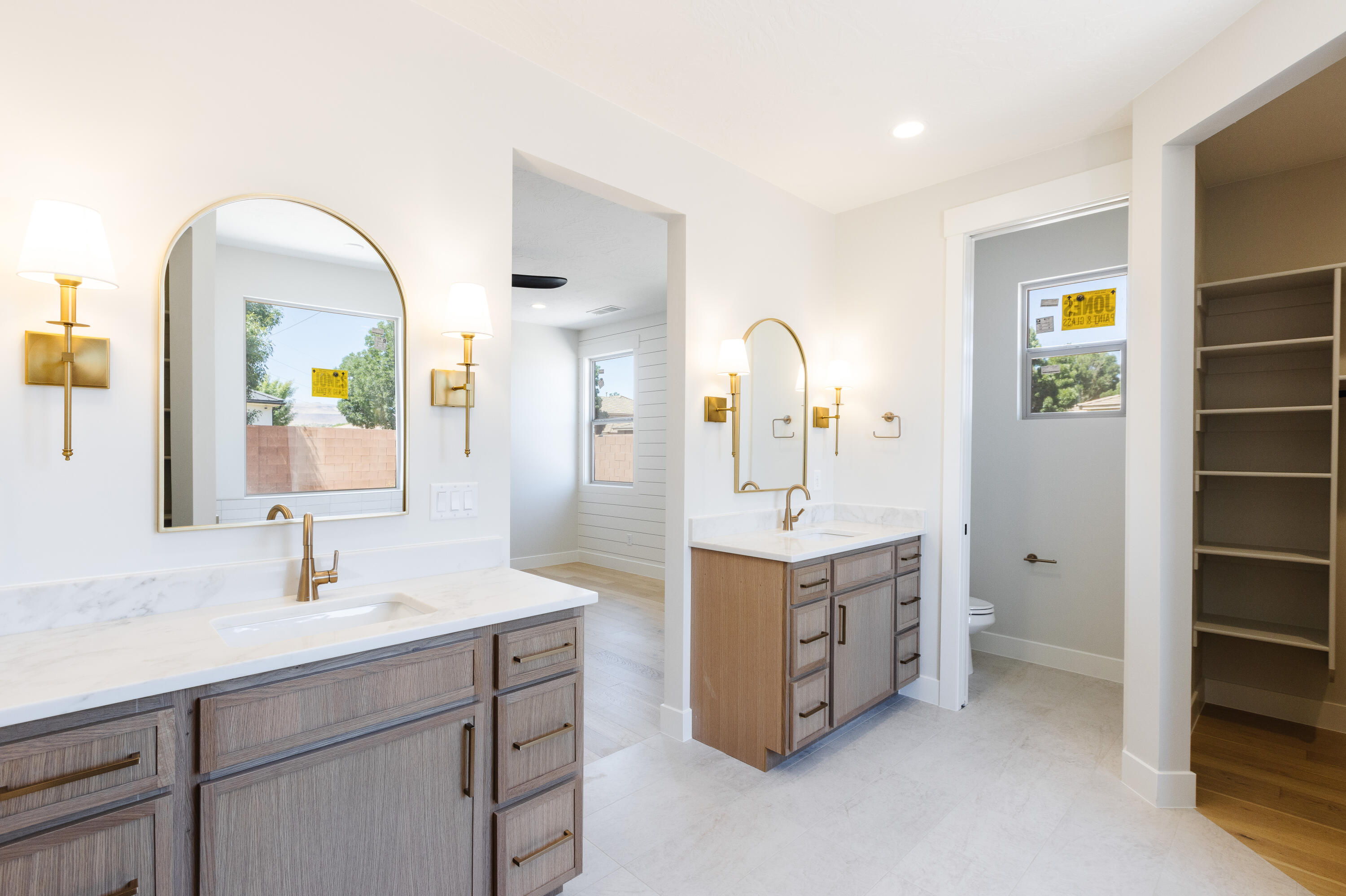 37 Antone Way Washington, UT 84780 - Photo 16 of 38 Master Bathroom