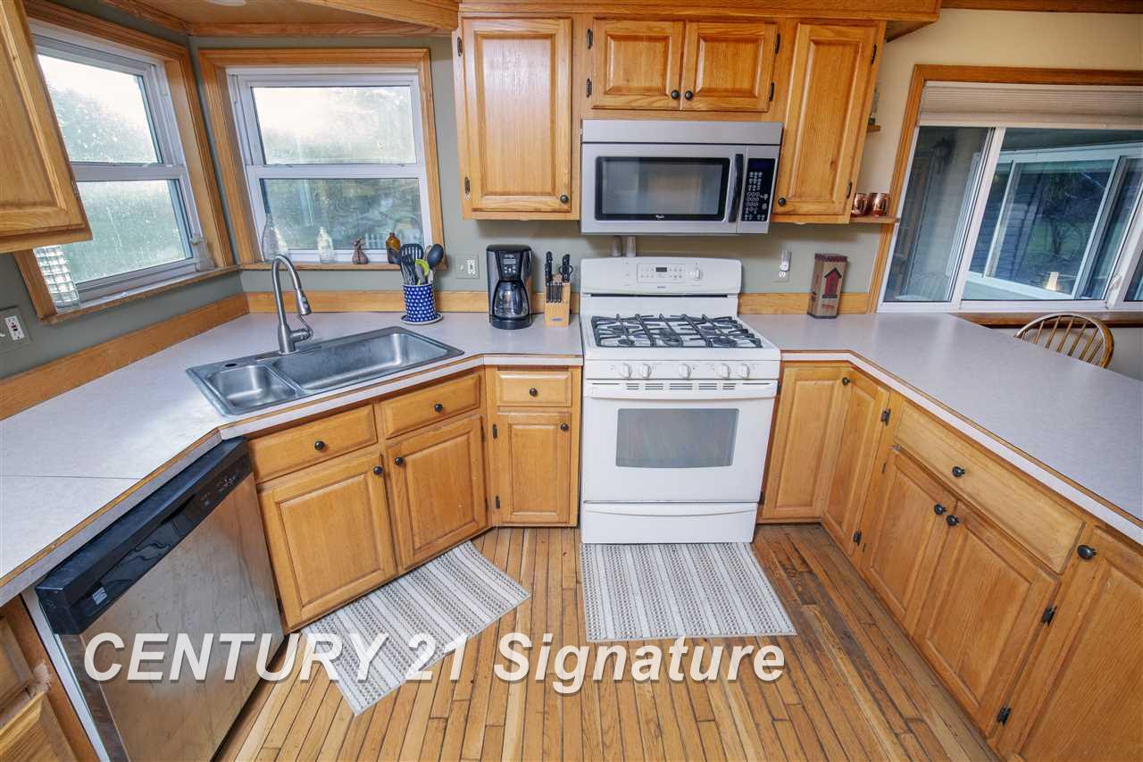 12270 Nichols Road Burt, MI 48417 - Photo 11 of 31