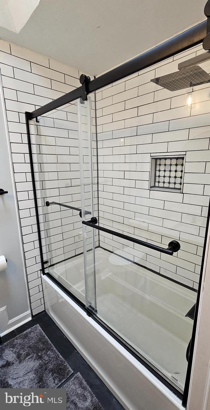 2834 Woodbridge Road Philadelphia, PA 19114 - Photo 18 of 22 Gallery Image 18