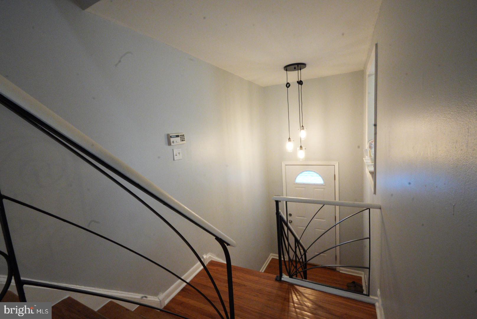 2834 Woodbridge Road Philadelphia, PA 19114 - Photo 10 of 22 Gallery Image 10