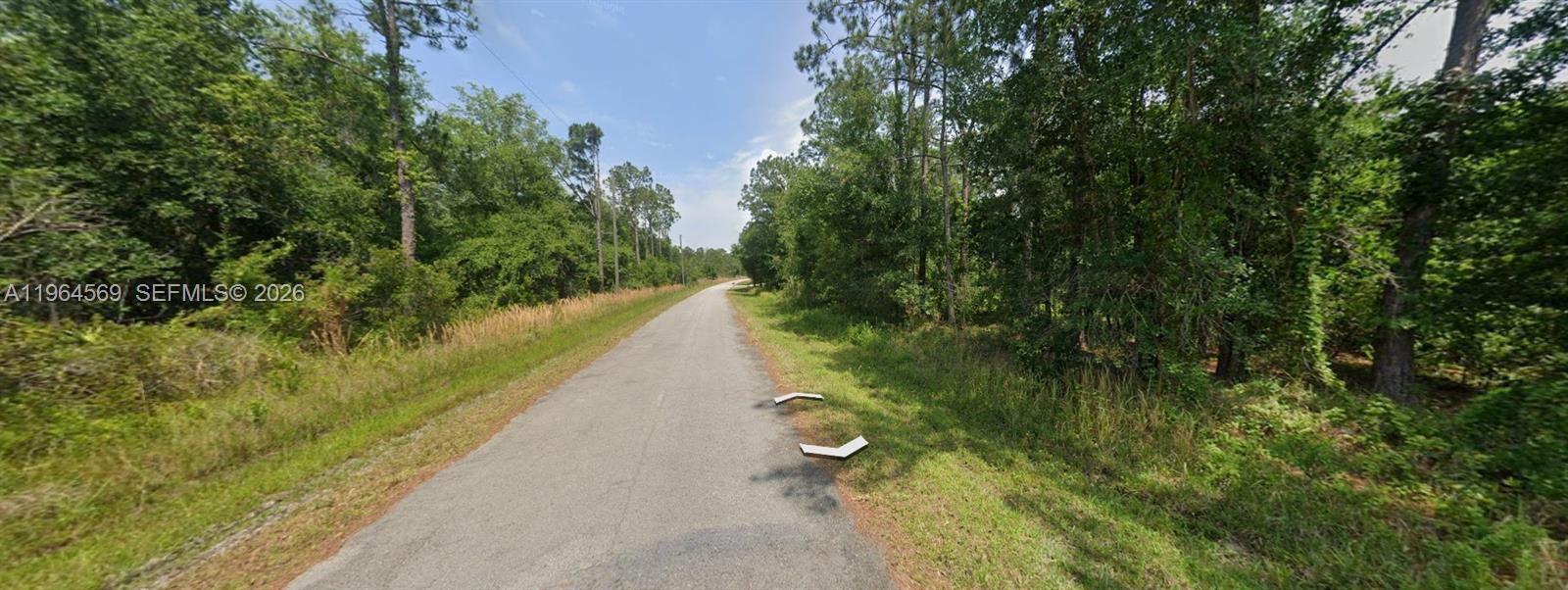 8377 Mantua Avenue Sebring, FL 33872 - Photo 7 of 15 a view of a lake from a outdoor space