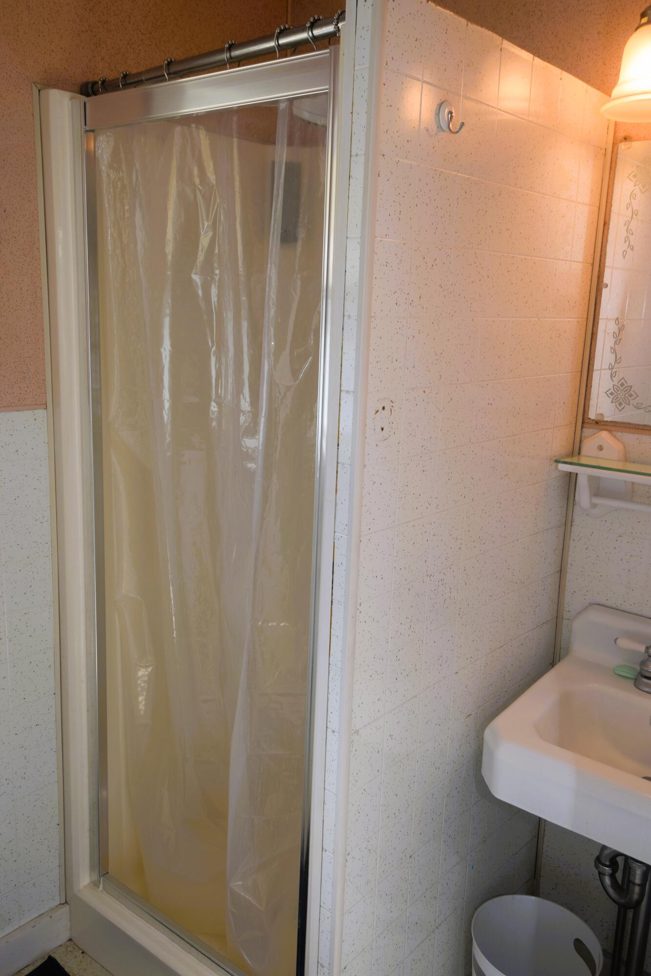 86 Canada Road Moscow, ME 04920 - Photo 14 of 27 Bath