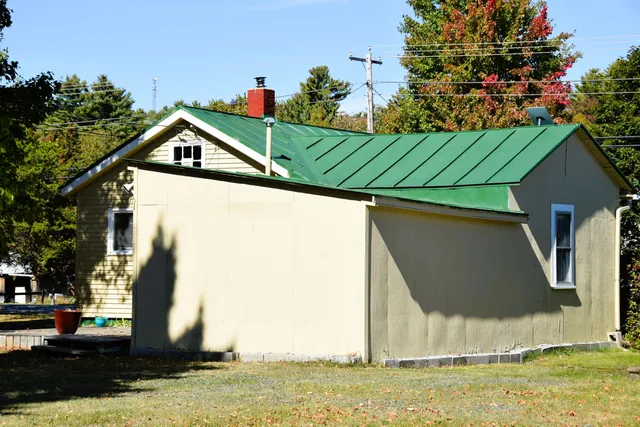 $119,900 | 86 Canada Road, Moscow, ME 04920