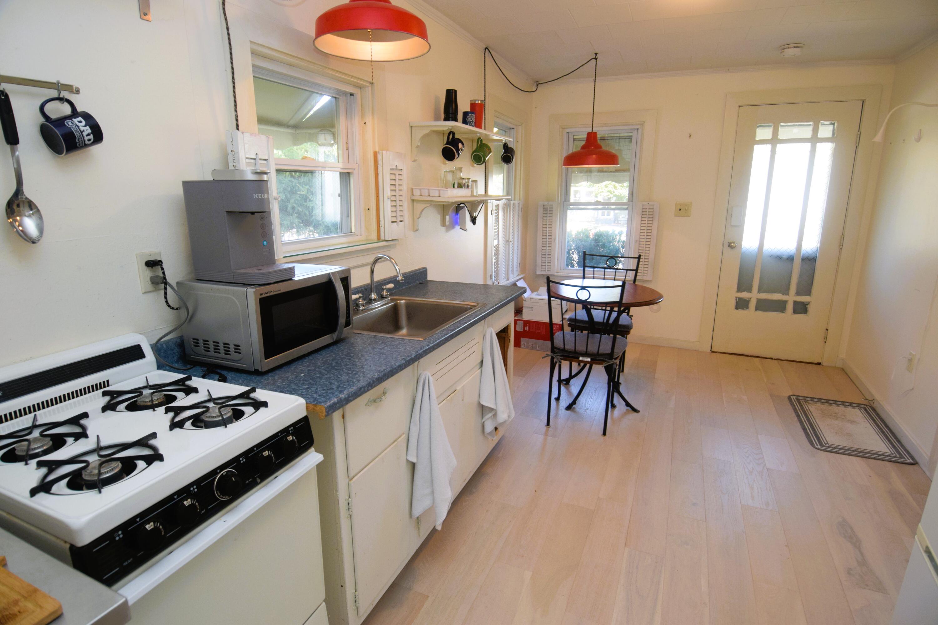 86 Canada Road Moscow, ME 04920 - Photo 4 of 27 Eat-In Kitchen