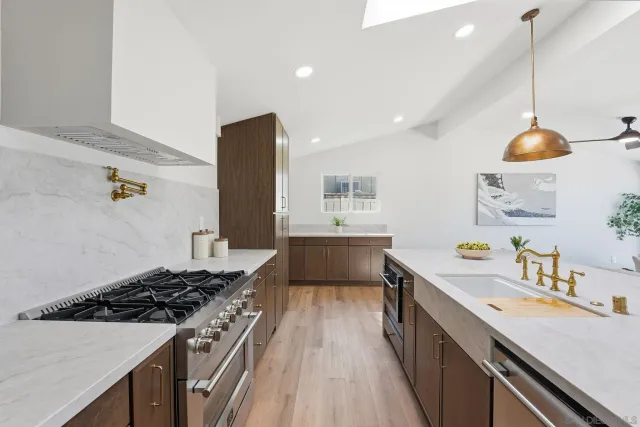 $1,199,999 | 2866 Larkin Place, San Diego, CA 92123