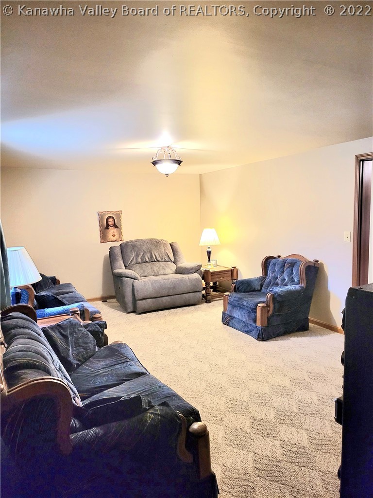 810 Gibbstown Road Letart, WV 25253 - Photo 7 of 22 Gallery Image 7