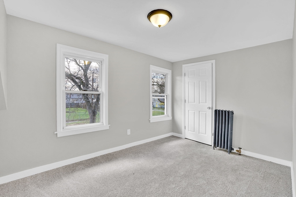 157 Penrose Street Springfield, MA 01109 - Photo 18 of 23 Gallery Image 18