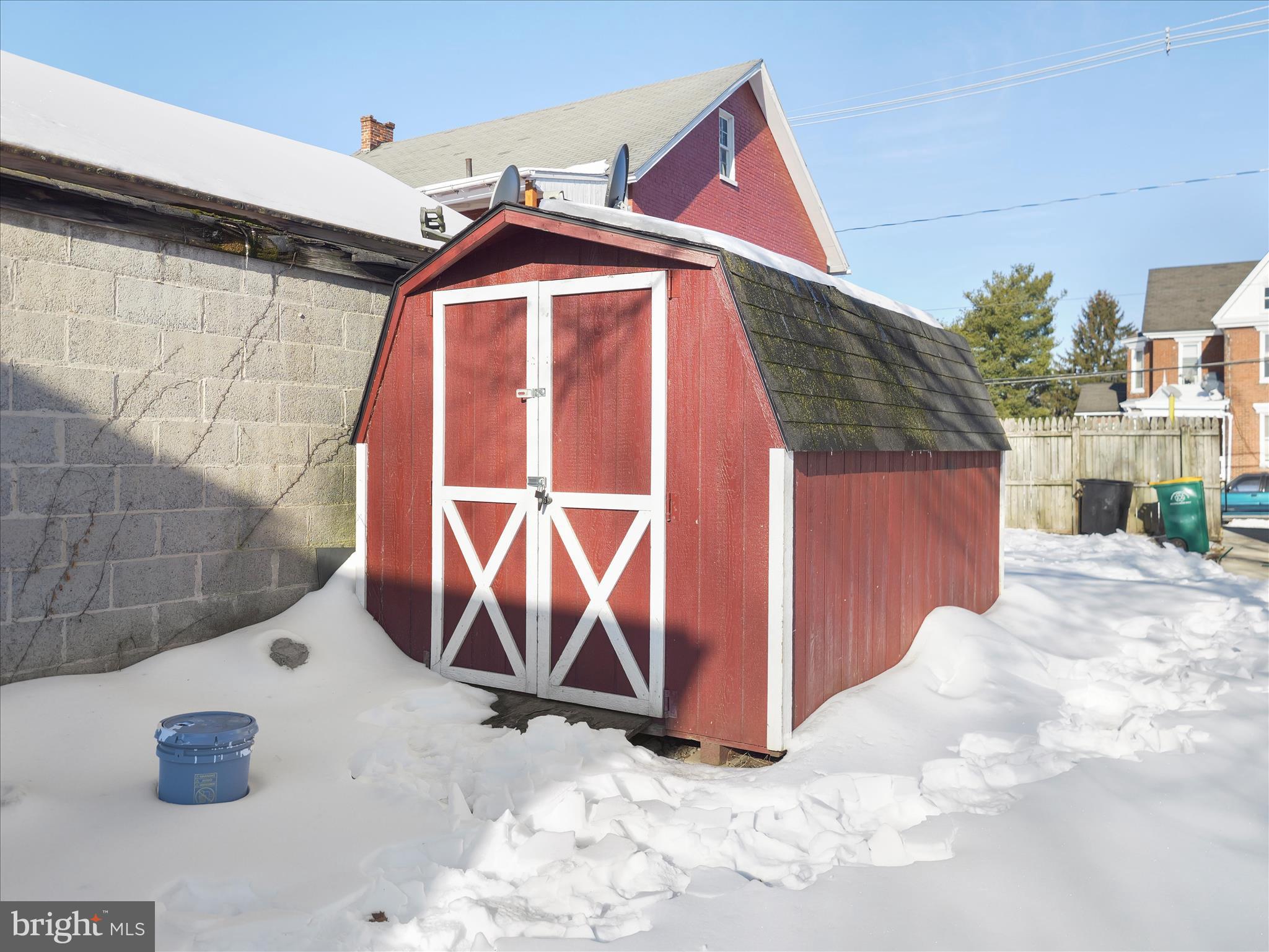810 Broad Street Chambersburg, PA 17201 - Photo 16 of 16 a view of entrance