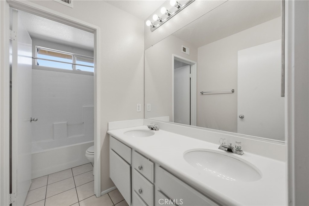 250 Settlers Road Upland, CA 91786 - Photo 16 of 36