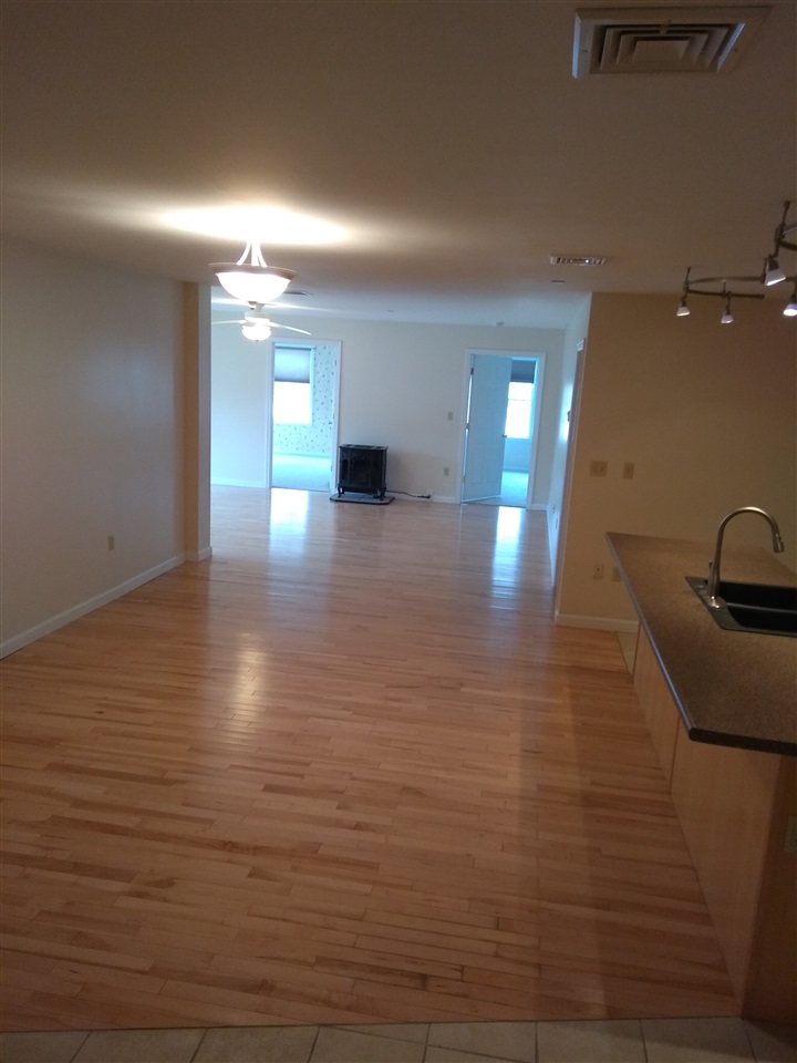 118 Secretariat Way, Unit 109 Rochester, NH 03867 - Photo 6 of 15