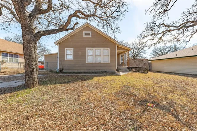 $239,000 | 604 East Broadway Street, Stephenville, TX 76401