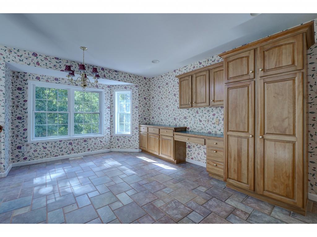 4 Washington Road Windham, NH 03087 - Photo 7 of 29