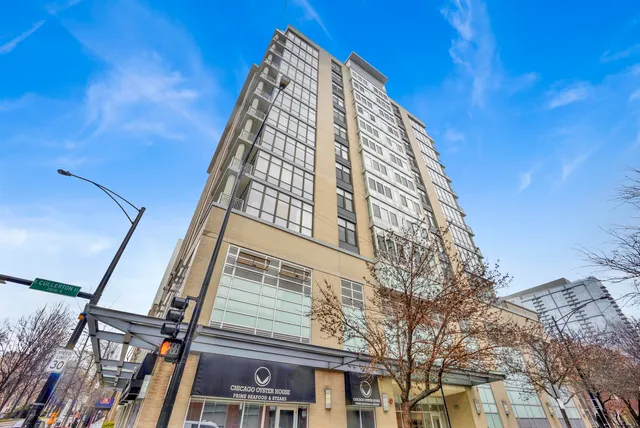 $3,000 | 212 East Cullerton Street, Unit 700, Chicago, IL 60616
