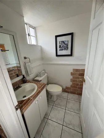 $2,500 | 12035 Southwest 14th Street, Unit 108, Miami, FL 33184