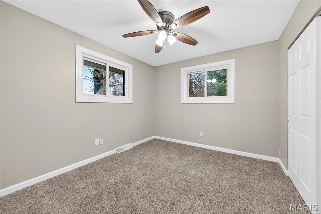 2903 Airport Road Godfrey, IL 62035 - Photo 21 of 33