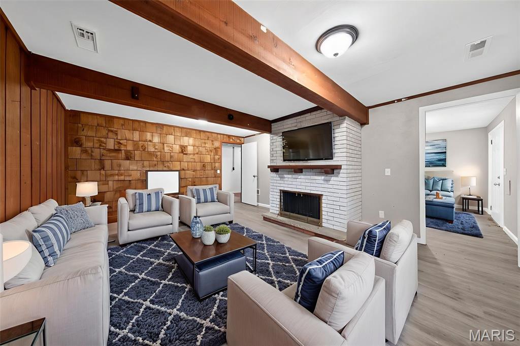 2903 Airport Road Godfrey, IL 62035 - Photo 25 of 33